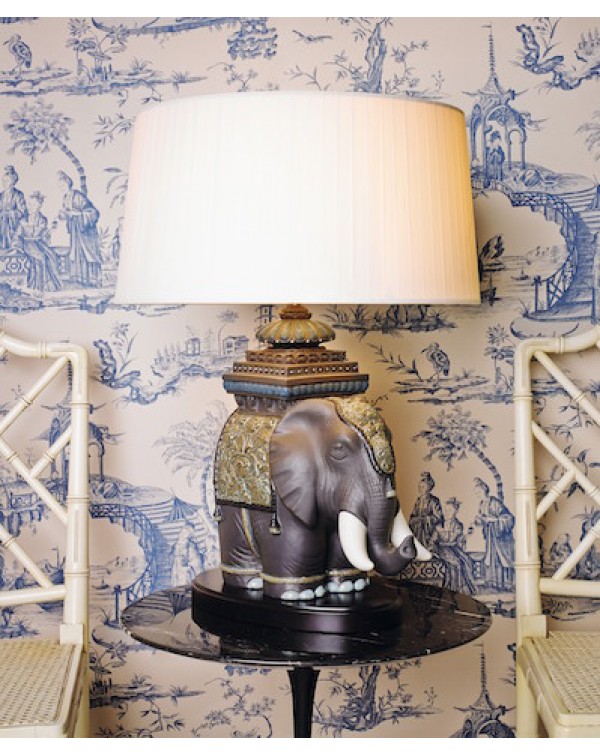 Lladro - Siamese Elephant  Table lamp