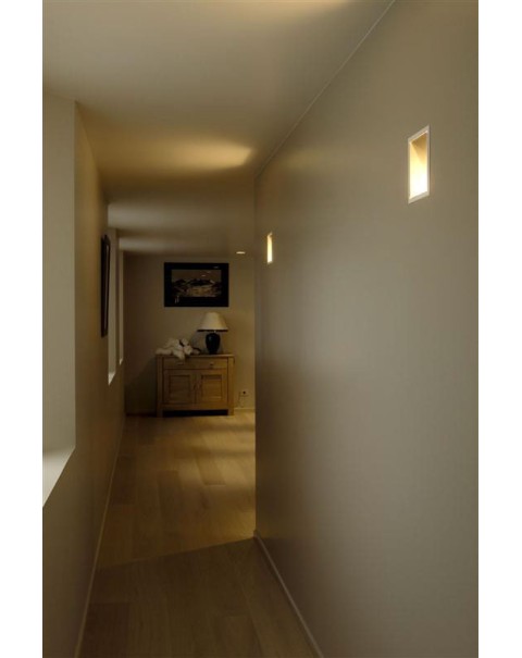 Eos 250s Fully Recessed Wall Light